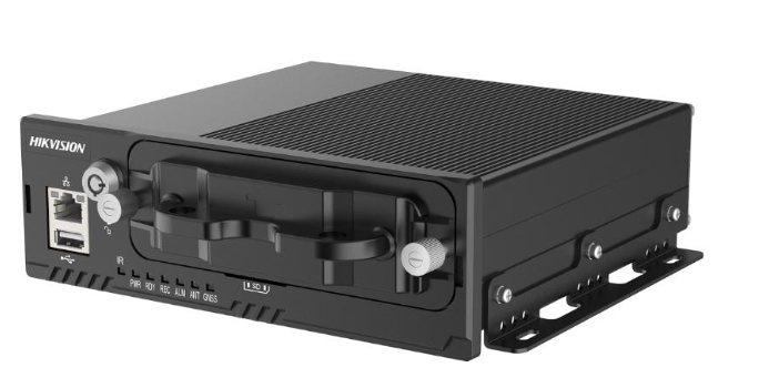 Grabador móvil Hikvision, 4 Canales hasta 1080P, SSD 1TB, conectores de aviación, entradas y salidas de alarma.