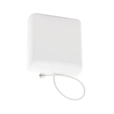 Antena direccional tipo Panel para interior/ Cubre 698-960 MHz, 1710-2700 MHz/ Ganancia 4-6 dBi, 8 dBi/ Conector N-Hembra/ Incluye montaje para pared.